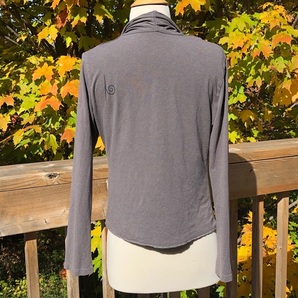 A sweater wrap grey size small, organic fibers - Picture 5 of 7